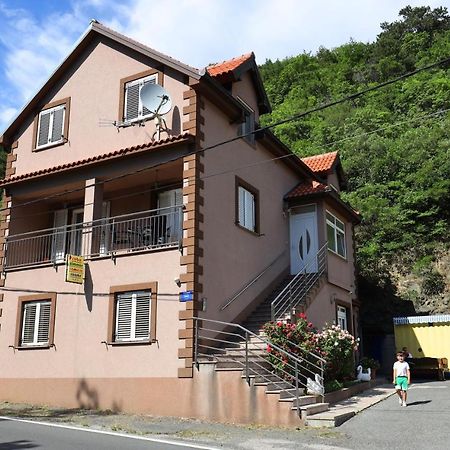 Rooms Odmaraliste Jablan Сен Екстериор снимка