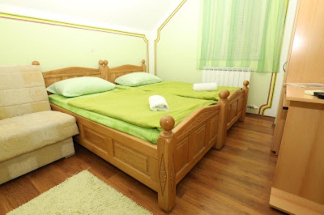 Rooms Odmaraliste Jablan Сен Екстериор снимка