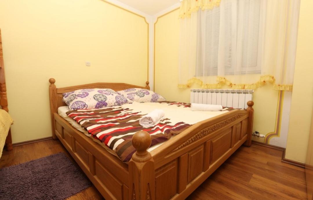 Rooms Odmaraliste Jablan Сен Екстериор снимка