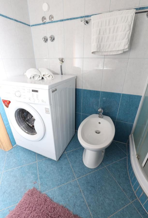 Rooms Odmaraliste Jablan Сен Екстериор снимка