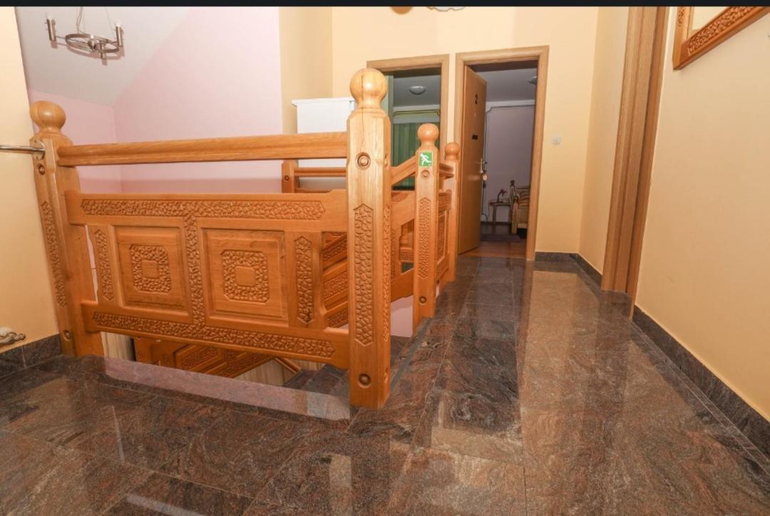 Rooms Odmaraliste Jablan Сен Екстериор снимка