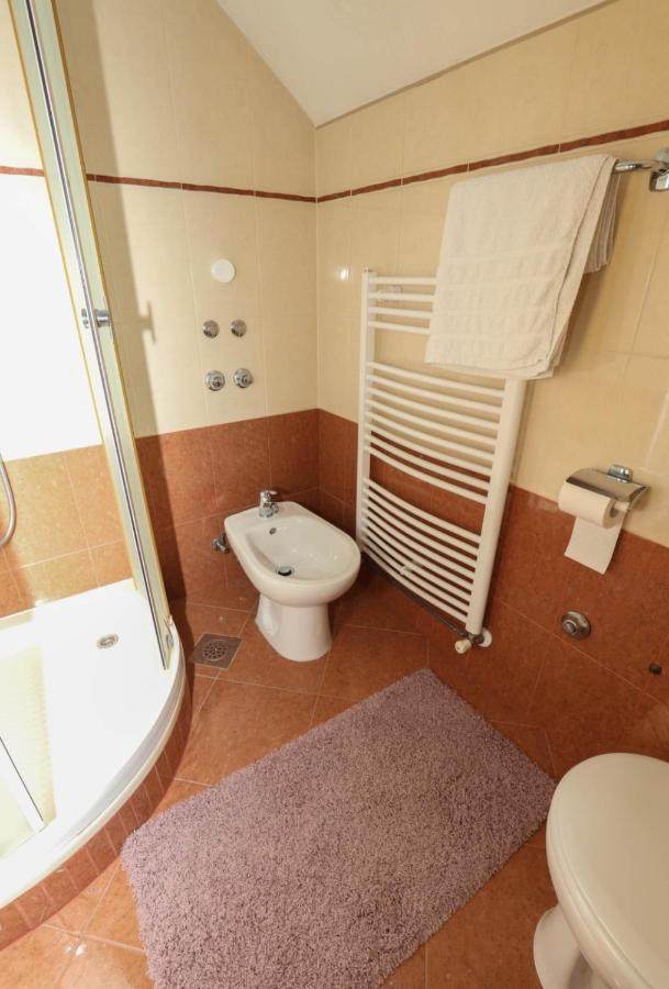 Rooms Odmaraliste Jablan Сен Екстериор снимка